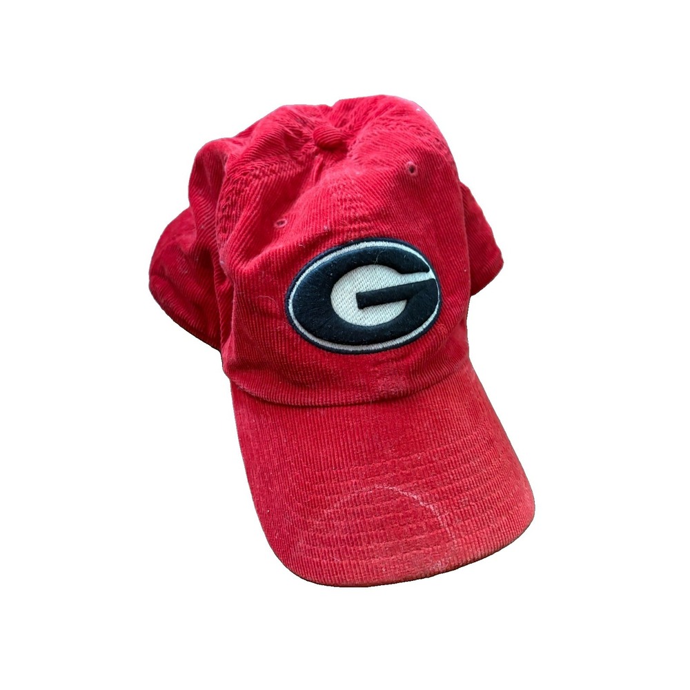 University of Georgia Bulldogs Vintage 1990s UGA Fitted Hat Red Corduroy Large